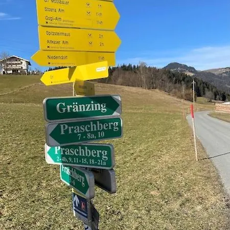 Praschberg * Niederndorferberg