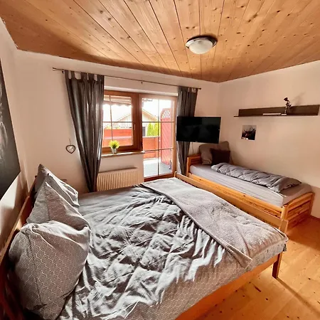 Praschberg * Niederndorferberg