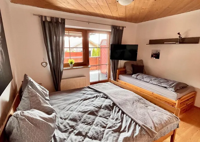 Praschberg * Niederndorferberg